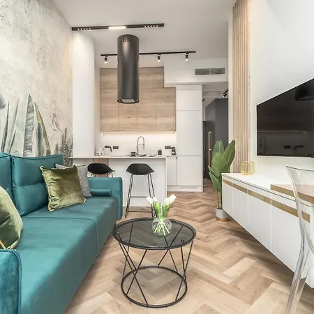 Comfy 4-5th Floor Hanza Tower - Sauna & Pool Lejlighed *