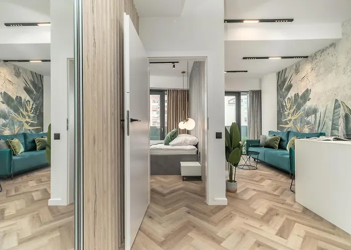 Comfy 4-5th Floor Hanza Tower - Sauna & Pool * Szczecin