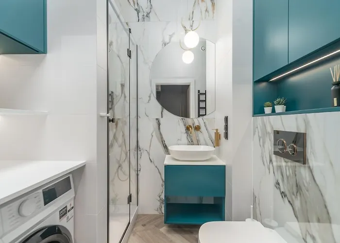 Comfy 4-5th Floor Hanza Tower - Sauna & Pool *