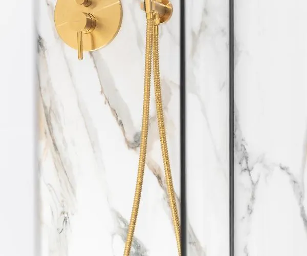 Comfy 4-5th Floor Hanza Tower - Sauna & Pool Szczecin